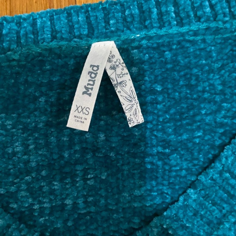 LAST CHANCE - Mudd Teal Chenile V-Neck Sweater XXS